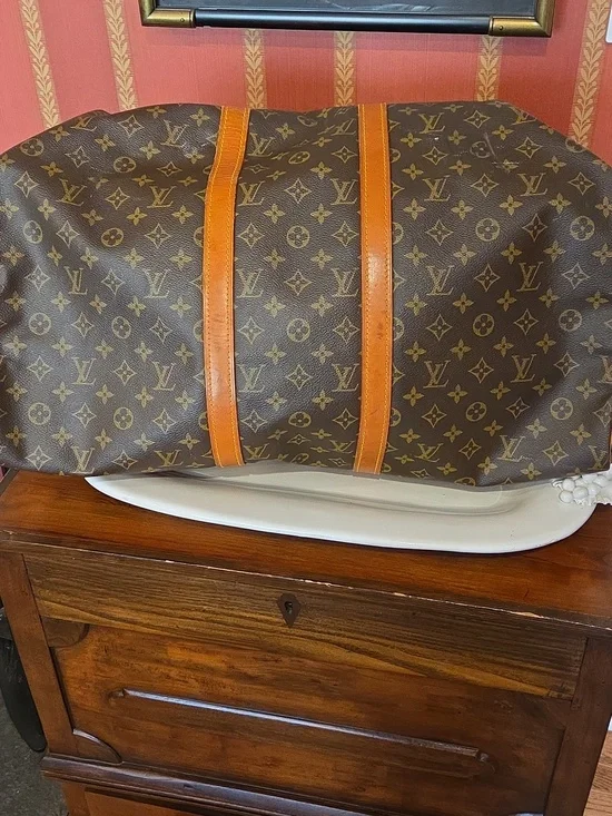 LV Vintage Duffle - Picture 4 of 6